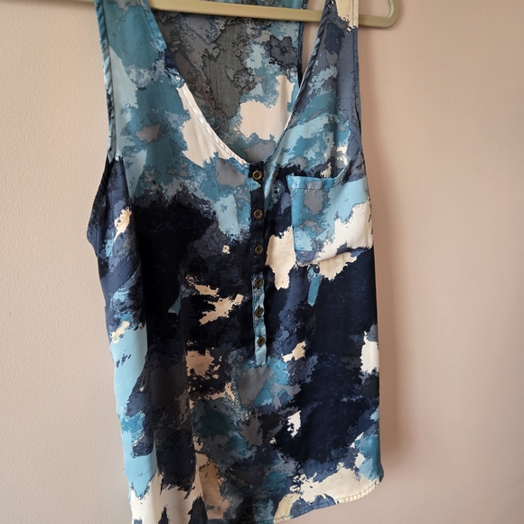 Massimo Tops - Blue and White Patterned Tank Top